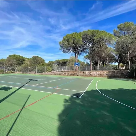 Apartment De Tennis Piscine Aire De Jeux Saint-Raphaël